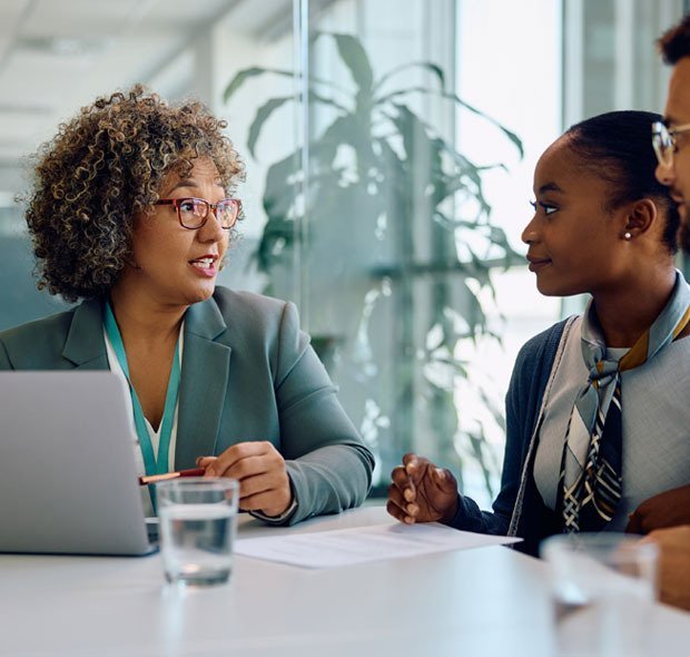 Home-3-instagram-img-03